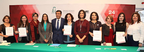 Premio en el 1er Concurso Nacional e Internacional de Ensayo en torno a la participación política de las mujeres