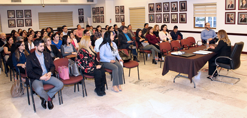 Imparte taller Mgda. Alba Lorenia Galaviz Ramírez