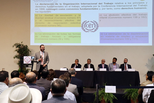 Imparten Conferencia Magistral "Legitimación de Contratos Colectivos de Trabajo ante Notario Público"