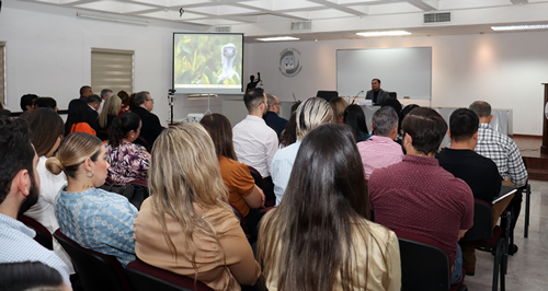 Se imparte conferencia sobre "Cadena de Custodia, Obtención de Evidencia y Prueba Científica"