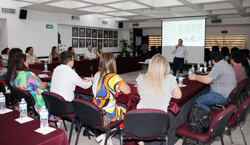 Personal del Centro de Justicia Alternativa recibe capacitación sobre Protección de Datos Personales