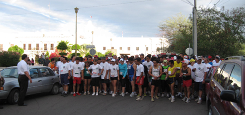 Conquistan Miramontes y Gómez la Primera Carrera Pedestre del STJ