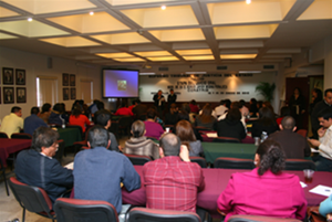 Sergio Medina Peñaloza imparte curso Etapa del Juicio Oral