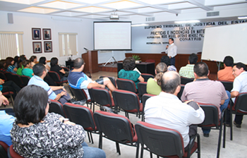 Asisten a curso de Actualización en Justicia para Adolescentes