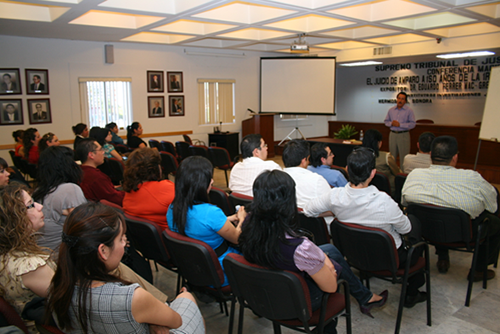 Continúan actualizándose en Justicia para Adolescentes