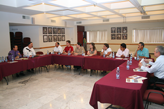 Se enteran de la estructura y funcionamiento del Supremo Tribunal