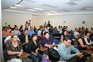 Mediadores del STJ participan en panel sobre mecanismos alternos de solución de conflictos