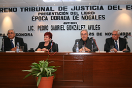 Presentan libro del Lic. Pedro González Avilés