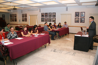 Se realiza taller de Lógica y Redacción