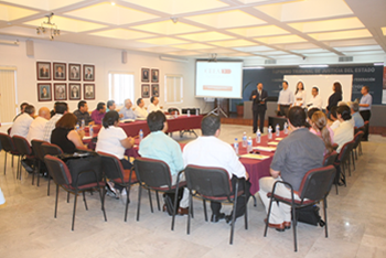Imparten talleres para maestros de derecho sobre el sistema penal acusatorio