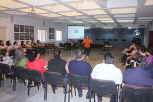 Enseñan cómo manejar el estrés