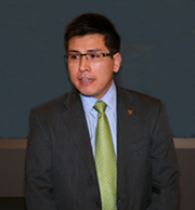 Luis Fernando Rentería recibió distinción internacional