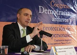 El Dr. Miguel Carbonell ofrecerá conferencia magistral