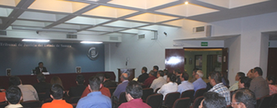 Explican en un libro el cambio del sistema mixto al acusatorio