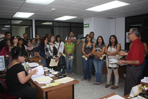 Estudiantes caborquenses en el Centro de Justicia Alternativa