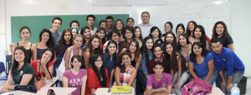 Imparte Presidente del STJ plática a estudiantes de la Unison