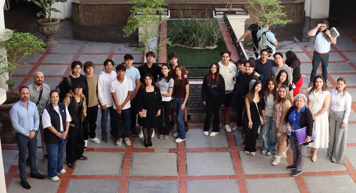 Visitan el Poder Judicial del Estado de Sonora estudiantes de la Preparatoria del Tec de Monterrey