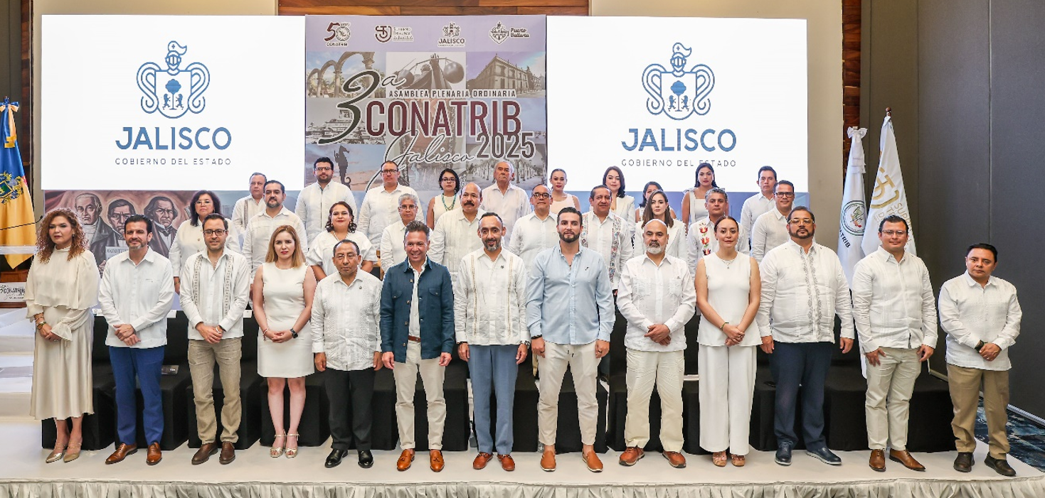 Participa Presidente Rafael Acuña Griego en la Tercera Asamblea Plenaria de la CONATRIB